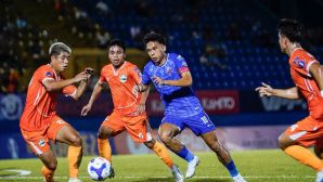 Lịch thi đấu bóng đá Việt Nam hôm nay 16/10: V.League 2 sôi động trở lại