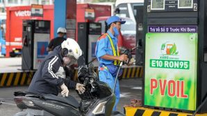 Giá xăng dầu tối 16/10: E10 RON 95 và RON 92 ‘rơi tự do’ về gần đáy, dầu diesel giảm liền 3 kỳ, giá đầy bình xe ga 125cc