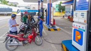 Giá xăng dầu hôm nay 20/10: Xăng sắp lao dốc về dưới 24.000 đồng/lít? Một mặt hàng ngược chiều tăng mạnh?