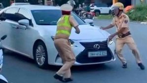 Danh tính nữ tài xế Lexus SN 1994 vi phạm luật giao thông, chốt cửa ô tô rồi tăng ga rời chốt CSGT