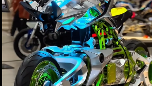 Yamaha XMAX bị 'đập đi xây lại' thành quái thú XtremeMax V2, mất 32 ngày vẫn giật giải á quân