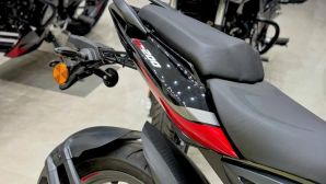 ‘Vua côn tay’ 200cc mới chính thức ra mắt giá 43 triệu đồng: Có ABS 2 kênh xịn hơn cả Honda Winner R