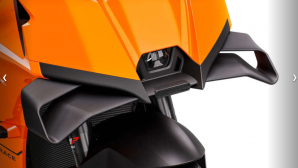KTM 990 RC R 2026 chốt giá tại Malaysia: Mang DNA MotoGP xuống phố, giá bán gây chú ý