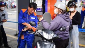 Giá xăng E10 hôm nay 29/10: Có thể tăng 800 đồng/lít sau điều chỉnh? Xăng E5 còn tăng mạnh hơn?