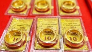 Giá vàng hôm nay 30/10: Trong nước, quốc tế đồng loạt lao dốc, ‘bốc hơi’ 1,3 triệu sau 1 đêm
