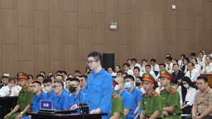 Hé lộ về bệnh tình của Mr.Pips, dù sở hữu hàng nghìn tỉ đồng vẫn thấy cuộc sống vô nghĩa
