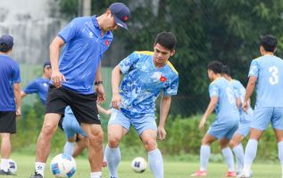 HLV Kim Sang-sik tránh vết xe đổ, U22 Việt Nam chuẩn bị cho kịch bản xấu nhất ở Bán kết SEA Games 33