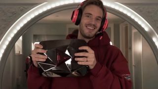 PewDiePie nhận nút Kim cương đỏ của YouTube, trên thế giới chỉ có 2 kênh được vinh danh