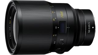 Nikon chính thức ra mắt ống kính 58mm f0.95 Noct giá 8.000USD 