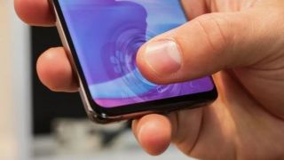 Samsung thừa nhận lỗi nhận diện vân tay trên Galaxy S10, sẽ tung bản cập nhật vá lỗi