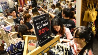 6 thương hiệu thời trang khuyến mãi, sale “sập sàn” vào Black Friday năm nay