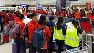 Máy bay chở theo hàng trăm VĐV đoàn thể thao Việt Nam gặp sự cố khi bay đến Philippines