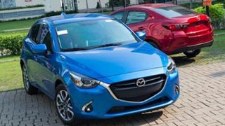 Mazda 2 giảm giá mạnh trước thềm Tết Nguyên đán, quyết đánh bại Hyundai Accent và Toyota Vios 2020
