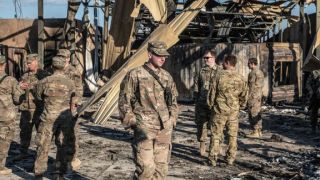 Bộ Quốc phòng Mỹ xác nhận có hơn 100 binh sỹ tổn thương não sau vụ tấn công bằng tên lửa của Iran