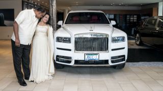 Người chồng của năm tặng vợ xe Rolls-Royce Cullian 50 tỷ nhân ngày cưới