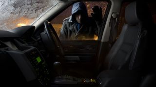 Ly kỳ chuyện tính năng đơn giản trên xe Land Rover giúp cảnh sát phá vụ án mạng
