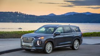 Hyundai Palisade ra mắt: Giá ngon, an toàn 5 sao khiến Ford Explorer, Toyota Highlander lo sốt vó