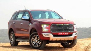 Ford Everest 2020 gây choáng với phần đầu xe mang phong cách Ford Ranger Raptor