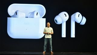 CEO Nguyễn Tử Quảng: BKAV sắp sản xuất tai nghe True Wireless