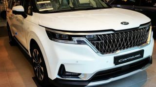 Kia Sedona 2021 lộ diện tại đại lý: Chuẩn dáng xe sang, giá bán lại vô cùng thân thiện với túi tiền