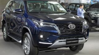 Toyota Fortuner 2020 sắp về đại lý, khách Việt háo hức đặt trước siêu phẩm SUV