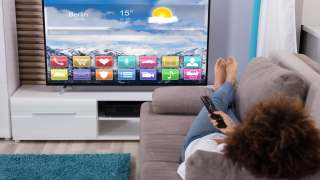 Samsung chơi lớn, sale sốc Smart TV 65 inch tới 60%: Mua ngay để tiết kiệm tới 34 triệu đồng