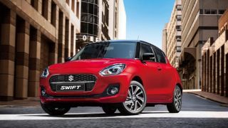 Suzuki Swift 2021 chính thức lên kệ giá từ 400 triệu đồng, thách thức trực tiếp với Mazda2