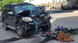 Nam Định: Kinh hoàng SUV 7 chỗ tông trực diện xe máy, cặp vợ chồng tử vong tại chỗ