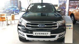 Hậu giảm sốc 200 triệu, Ford Everest tiếp tục hưởng ưu đãi 100 triệu đồng khiến khách Việt sửng sốt