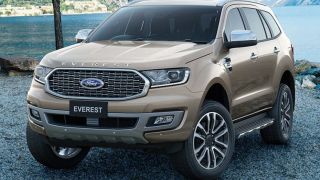 Hyundai SantaFe, Toyota Fortuner hoảng hốt trước mức giảm giá mạnh tay của Ford Everest đầu tháng 12