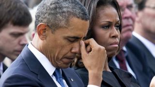 Cựu tổng thống Barack Obama khiến nước Mỹ nổi giận vì hành vi 'thiếu ý thức' giữa đại dịch COVID-19