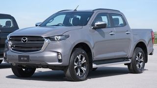 Mazda BT50 chính thức lộ giá bán chỉ hơn 400 triệu, quyết san vùi Ford Ranger, Mitsubishi Triton