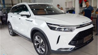 Đối thủ Honda CR-V, Mazda CX-5 lên sàn xe cũ với giá đắt hơn giá gốc, nguyên nhân thực sự là gì?