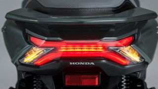 Honda SH chịu khuất phục trước vua tay ga thế hệ mới, sắp về Việt Nam với loạt ưu điểm hàng đầu