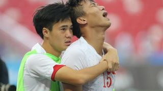 Văn Toàn bất ngờ bị người anh thân thiết dọa đánh 'vỡ mồm' ngay trên facebook cá nhân