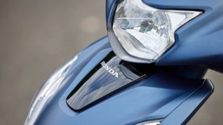 Đàn em Honda Air Blade lộ điểm gây sốc: Giá rẻ hơn Honda Vision 10 triệu, thiết kế mê ly