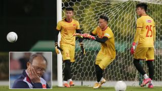 Thủ môn số 1 đội tuyển Việt Nam bất ngờ bị AFC mang ra làm trò cười ngay trước thềm VL World Cup