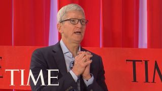 Tin chiều 17/9: iPhone 13 loạn giá ở Việt Nam, CEO Apple lọt top 100 người ảnh hưởng nhất thế giới