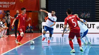 FIFA: ĐT Việt Nam đầy kiêu hãnh, HLV Nga hết lời khen ngợi