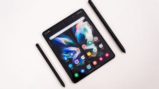 Tại sao Galaxy Z Fold3 lại là một lựa chọn đầy thú vị cho người dùng Note?