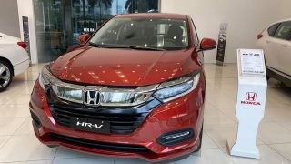 Giá xe Honda HR-V giảm kỉ lục tới 150 triệu đồng, dọn kho chuẩn bị đón phiên bản 2022 về nước