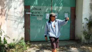 Hàng xóm tiết lộ điều không ngờ về Tịnh Thất Bồng Lai, kể về việc từng bị ‘hăm dọa, tấn công’