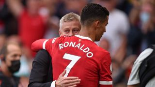 MU khủng hoảng, Ronaldo và 5 đồng đội 'chất vấn' Solskjaer