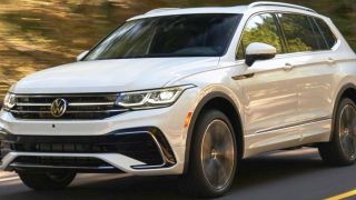 Siêu phẩm SUV Volkswagen Tiguan ưu đãi gần 100 triệu đồng, khách Việt nhanh chân kẻo lỡ!