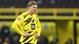 Dortmund bị loại khỏi châu Âu, Erling Haaland chuyển sang Gã khổng lồ Ngoại hạng Anh?