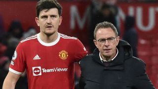 Chuyển nhượng MU 13/3: Chốt người thay thế Ralf Rangnick, chia tay Maguire để đón siêu trung vệ?