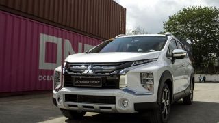 Giá lăn bánh Mitsubishi Xpander Cross tháng 3/2022: Ưu đãi lớn, hạ gục Suzuki XL7 và Toyota Rush