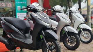 Giá xe Honda Lead 125 bất ngờ tăng chóng mặt, lần đầu chạm mốc khó tin khiến khách Việt ngỡ ngàng