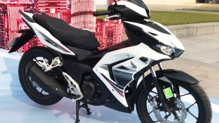 Mặc kệ Honda Lead, Winner X 2022 chơi lớn hạ giá sập sàn 8 triệu, so kè Yamaha Exciter 150 cực gắt