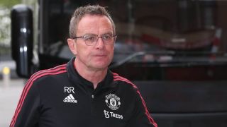 Erik ten Hag tới Old Trafford, Ralf Rangnick dứt hẳn tình với Man Utd?